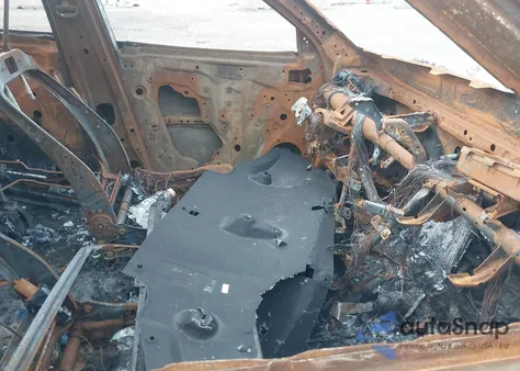 2023 Toyota Highlander Hybrid Limited from USA, damaged, VIN 5TDXBRCH0PS119544